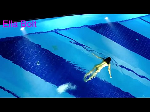 ❤️ මට නැරඹීම නැවැත්විය නොහැක, තරුණ රන්වන්තිය ELLA BOLT නිවාඩු නිකේතනයේ තටාකයේ නිරුවතින් පිහිනීමට හසු විය ️❌ Porno අසභ්‍ය si.mailkassa.ru ❤